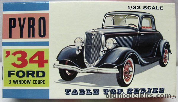 Pyro 1/32 1934 Ford 3 Window Coupe, C308-50 plastic model kit